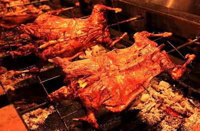 永川680抢1380元现杀烤全羊,有烤鸭有篝火晚会…