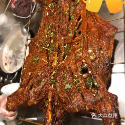 悦木林精品烤全羊 重庆美食的味蕾盛宴与真实用户评价